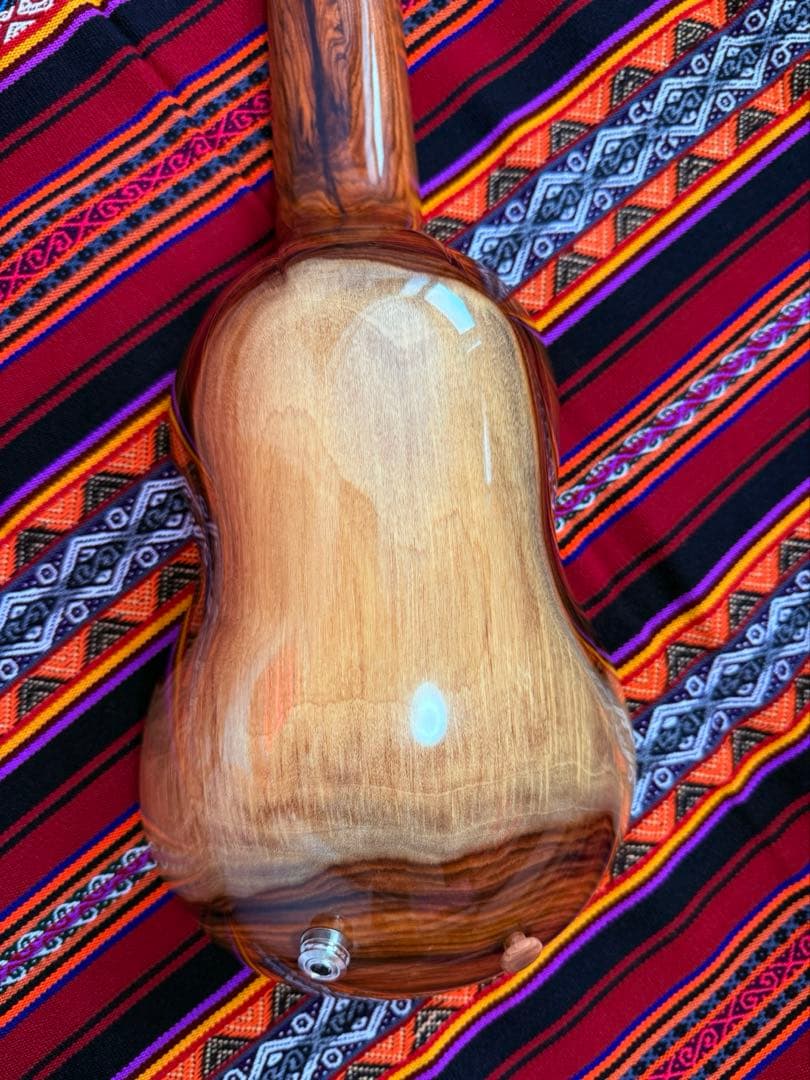 新品 特注品　チャランゴ キスペ・トーレス charangoフォルクローレ