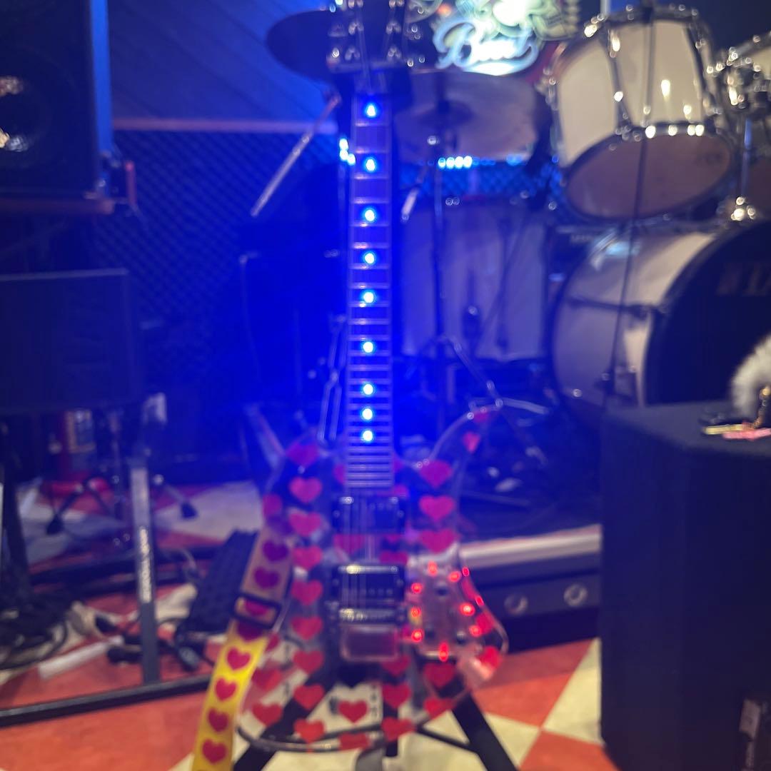 モッキンバード　クリアハート　イエローハート　　　hide ヒデ