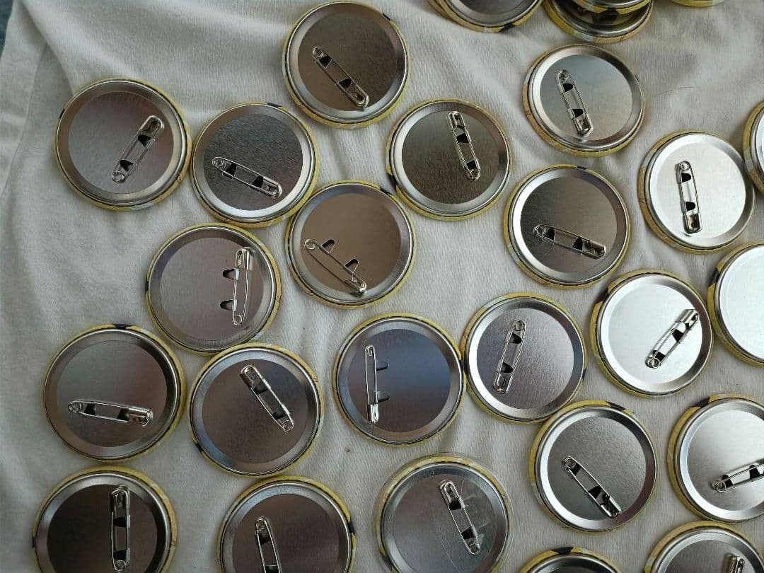 すとぷり　るぅと　缶バッチ　2022　spring デフォ