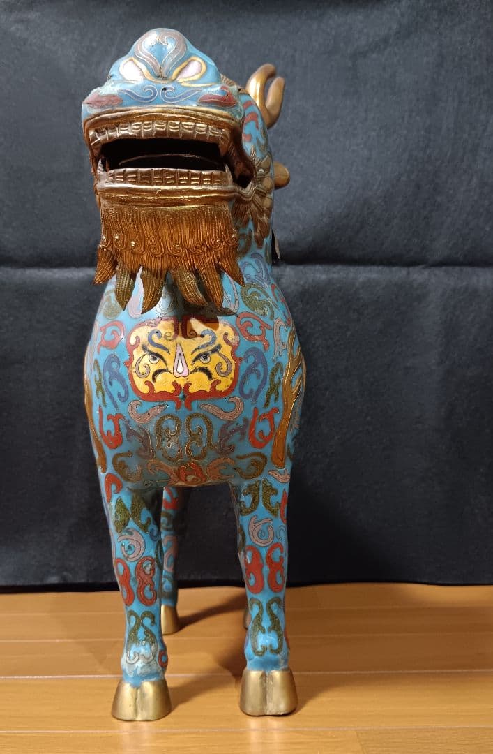 麒麟　七宝焼き　倣古　　置物　中国　大きい　オブジェ　工芸品　インテリア