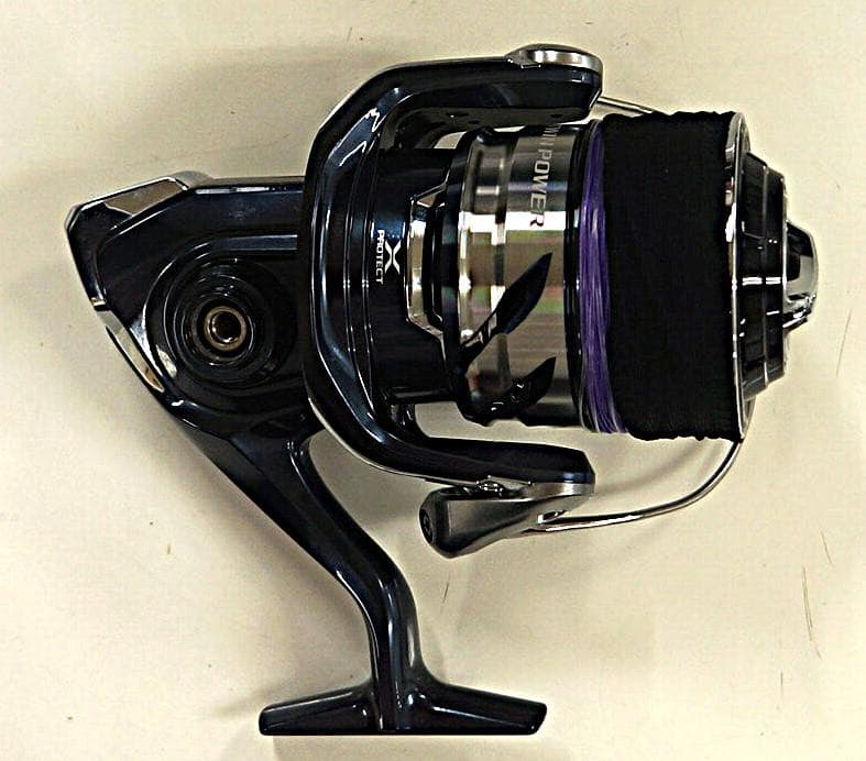 0041　釣り　リール　新品　シマノ　SHIMANO TWIN POWER