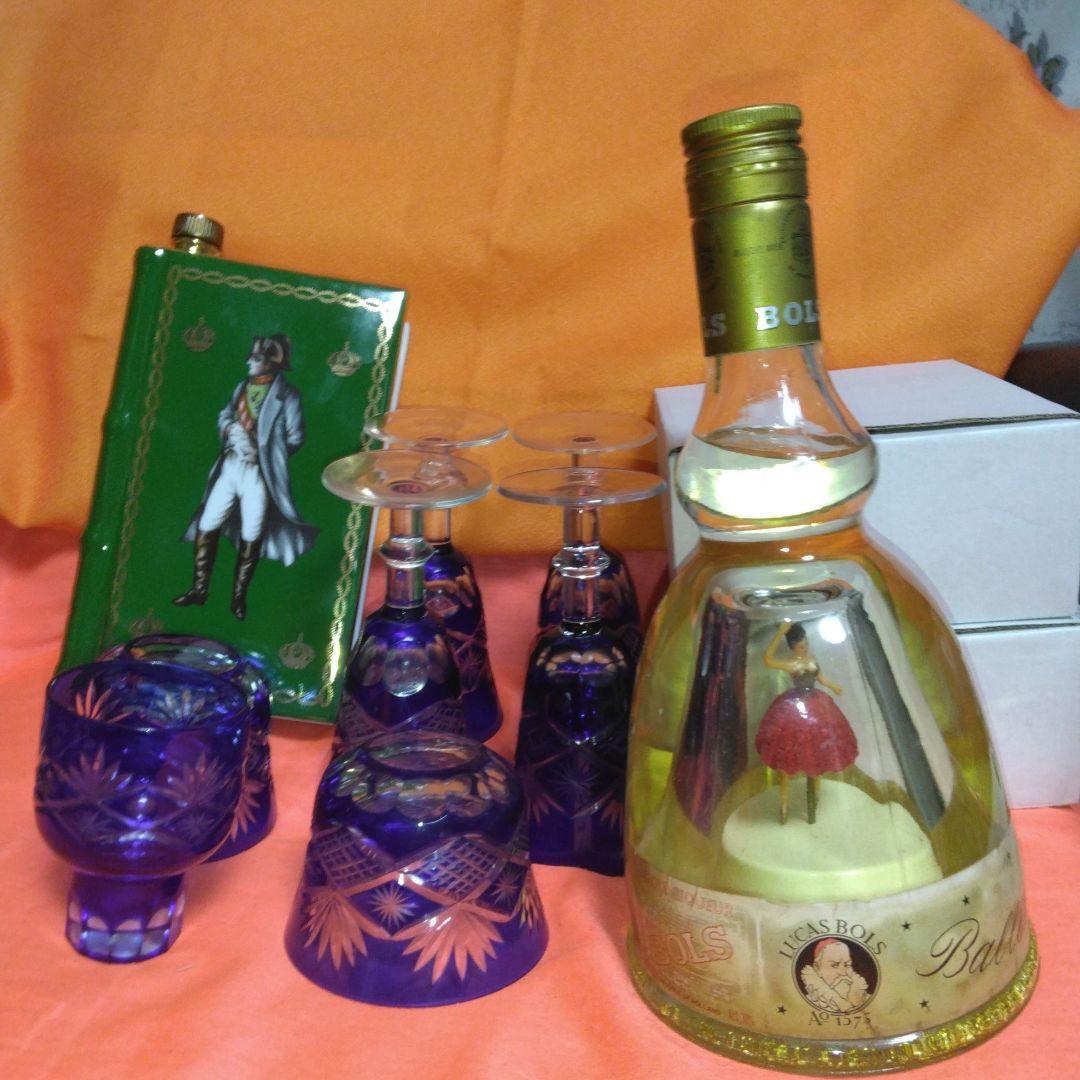 51年前のバルボア～金粉入～リキュール750ml～ナポレオン酒の空瓶～グラス7個