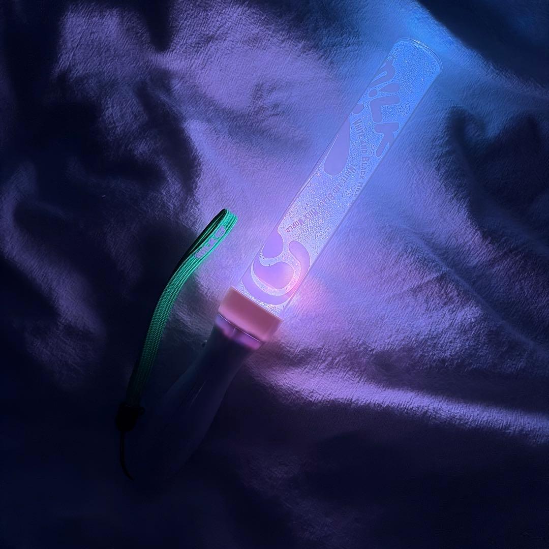 M!LK 3rd アニバーサリー 白黒牛乳ワールド ペンライト