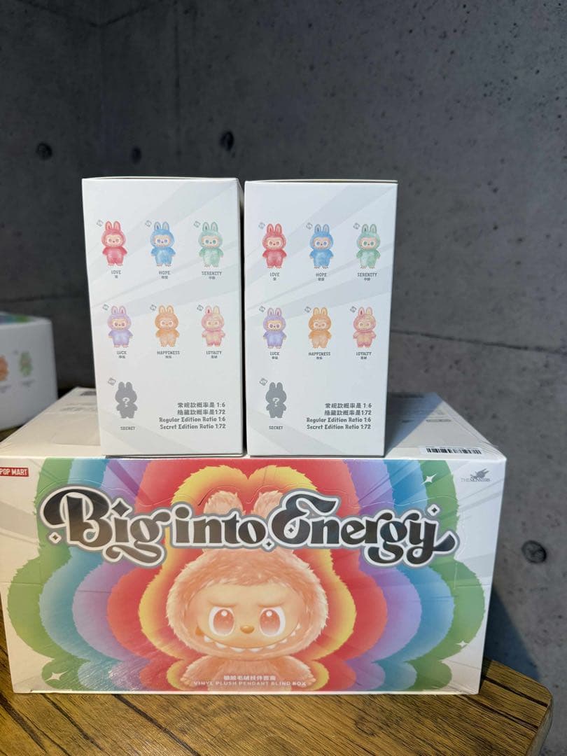 モ*ゼ様 【正規品・未開封】Labubu Big into Energy 2箱