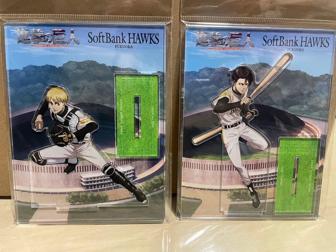 進撃の巨人　福岡ソフトバンクホークス　アクリルスタンド