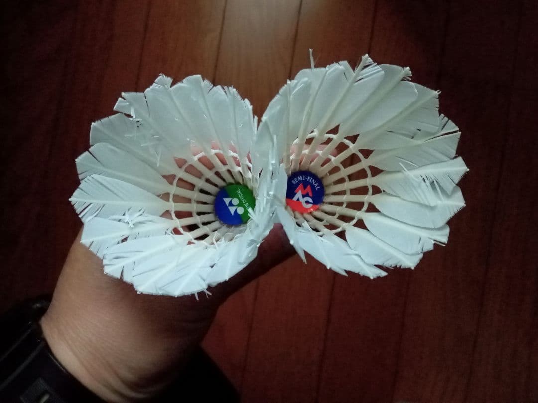 バドミントン中古シャトル