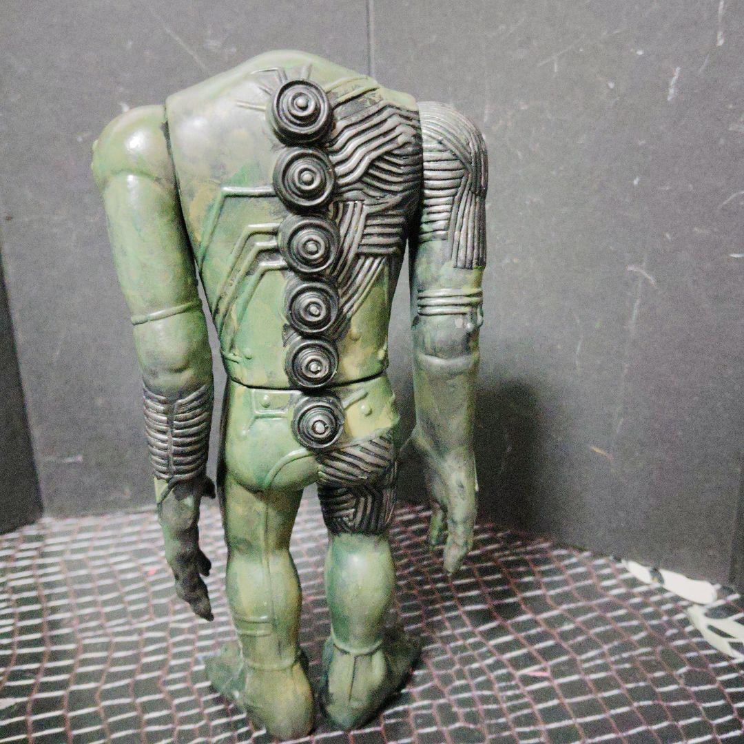 上野淳子ウルトラ怪獣旧型ソフビ