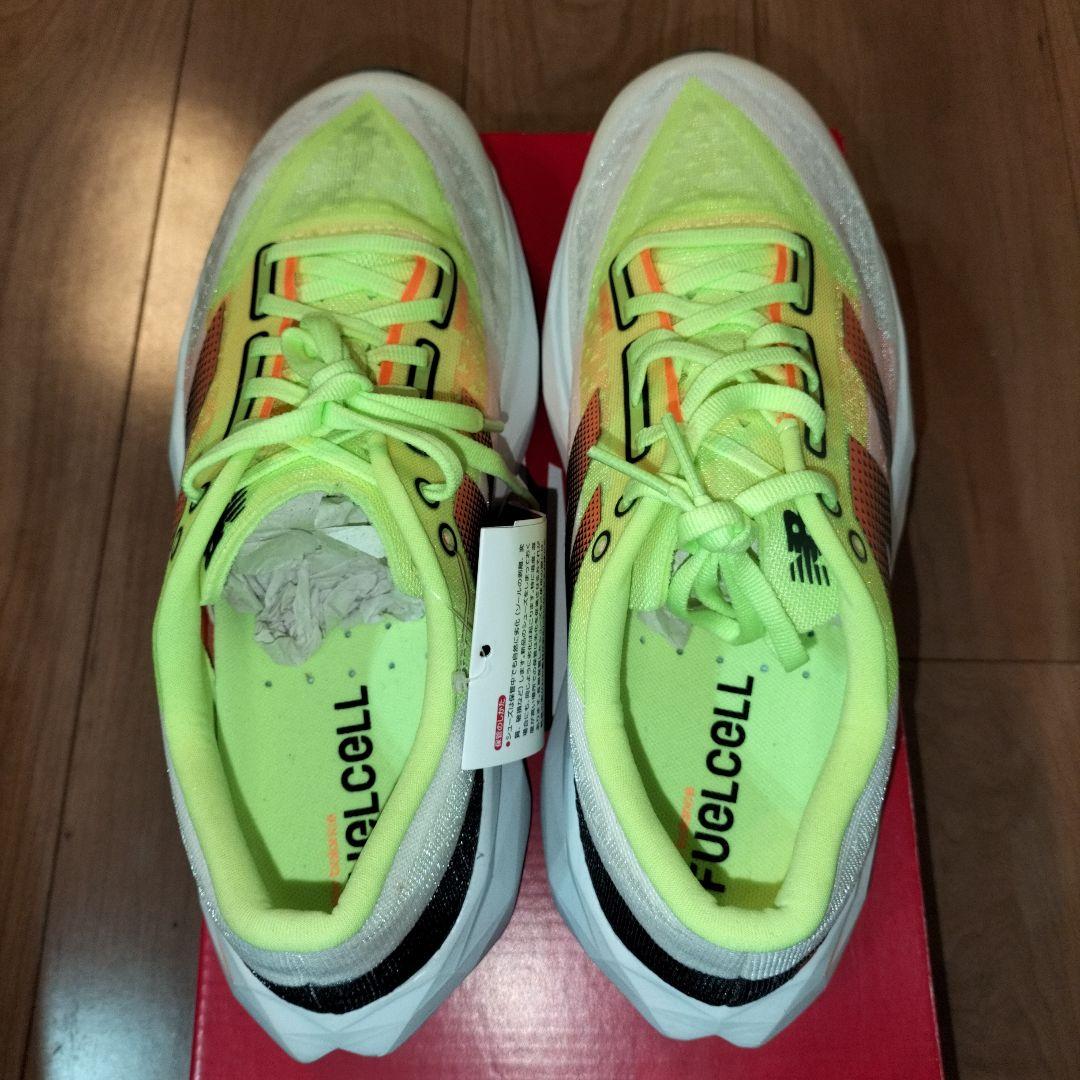 ニューバランス FuelCell Rebel v4 フューエルセル レベル v4