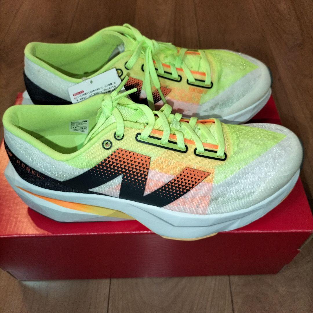 ニューバランス FuelCell Rebel v4 フューエルセル レベル v4