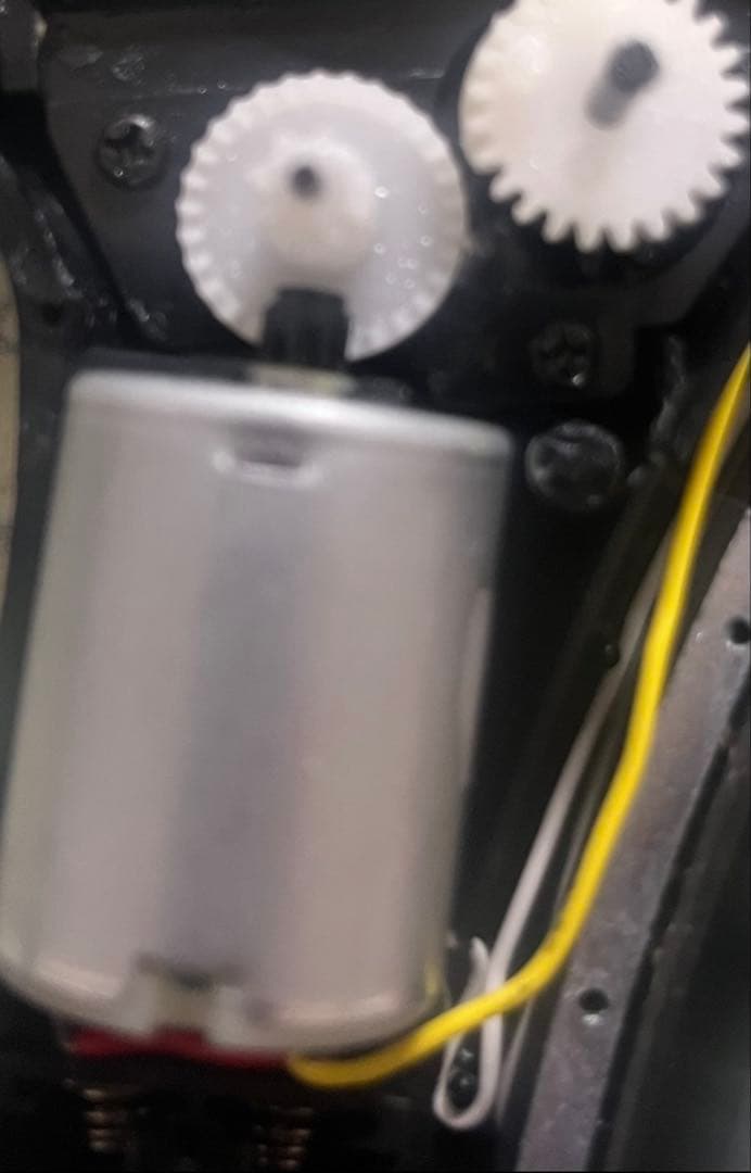 美品　東京マルイ　カスタム品　グロックG18C 強化ピニオンギア　ライト付き