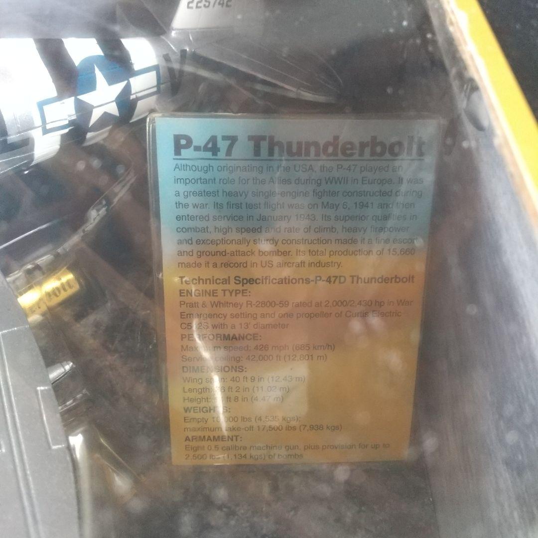 ミリタリー P-47 THUNDERBOLT 1/48 / MOTOR MAX