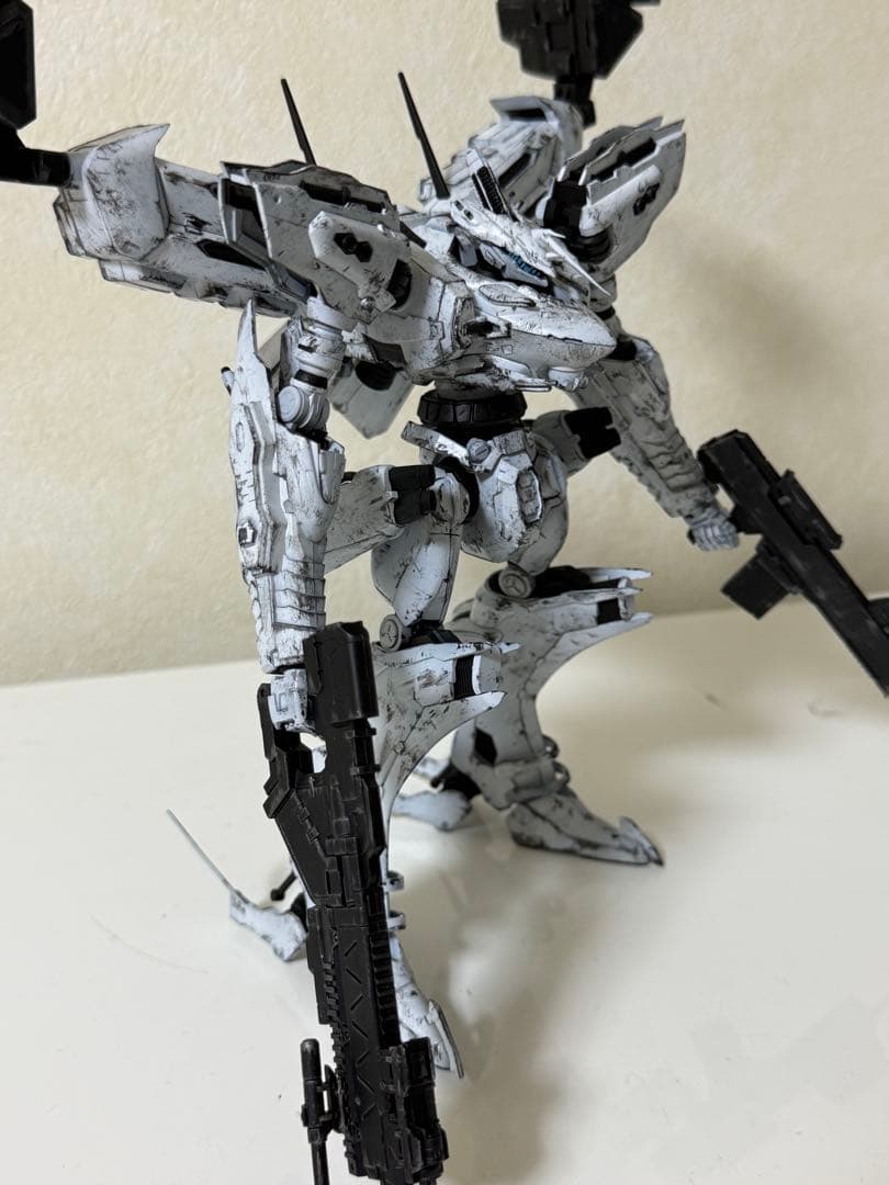 【完成品】アーマード・コア　ホワイトグリント