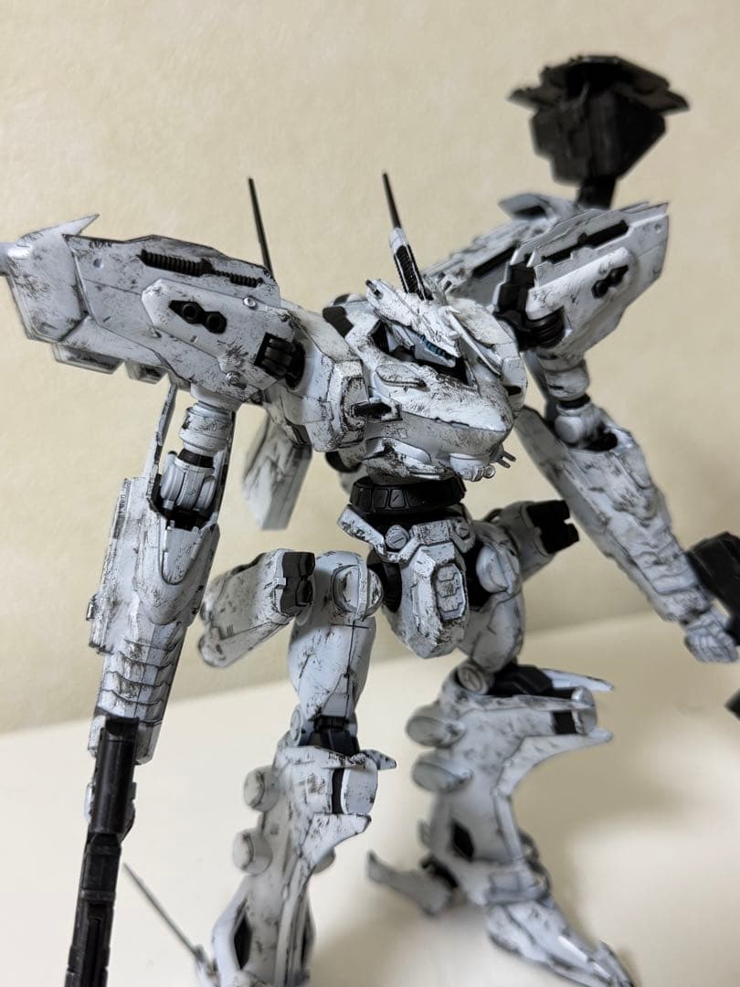 【完成品】アーマード・コア　ホワイトグリント