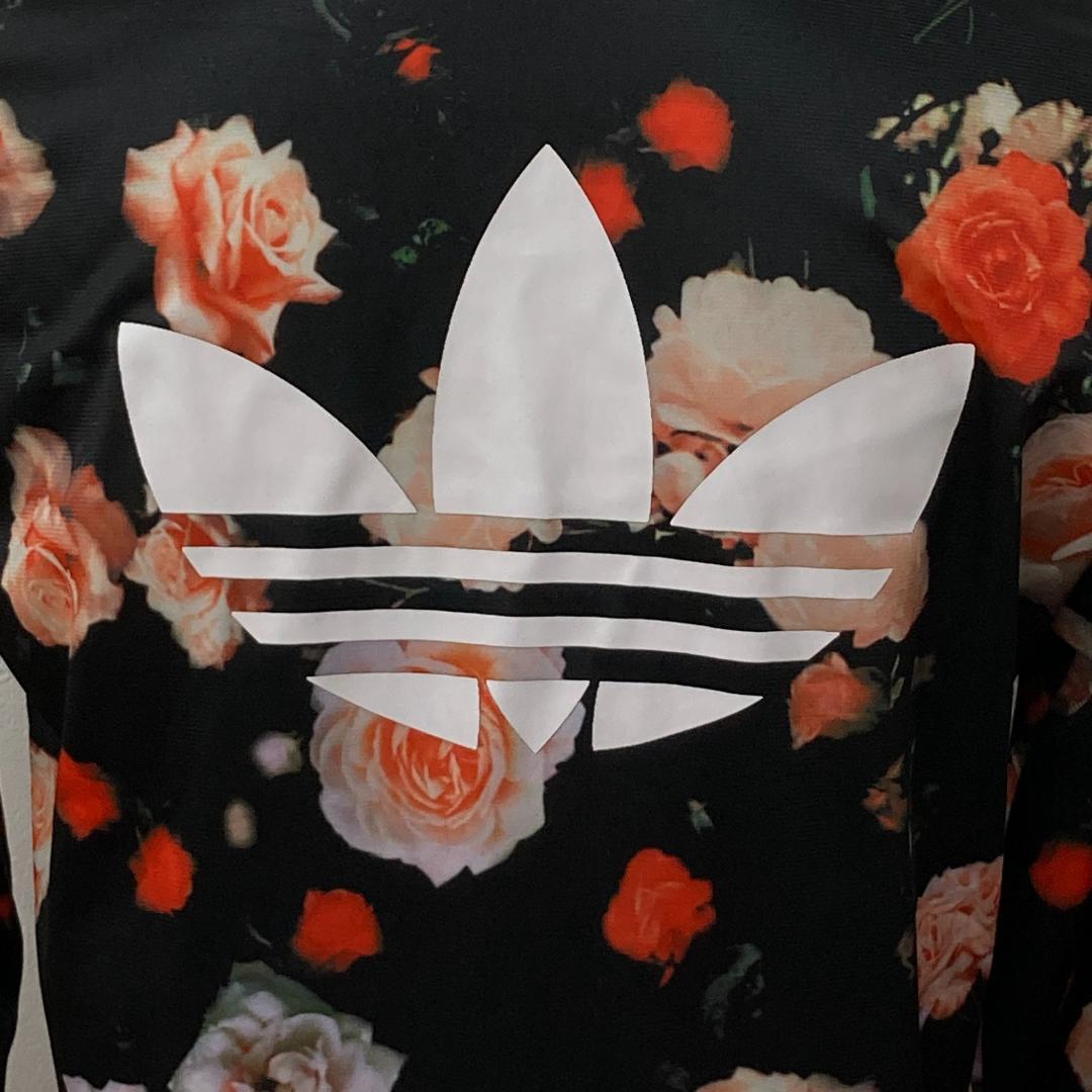 adidas アディダス 黒 長袖 ジャージ S