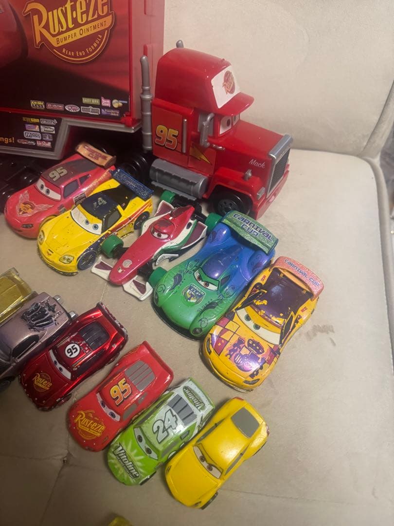 1つ500円以下　激レア品多数　カーズ トミカ マテル ミニカー 88台 セット