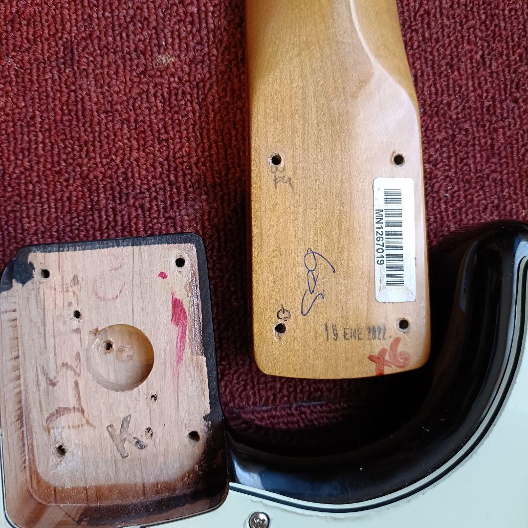 Fender Vintera 60s Strat 美品 追柾目ネック 3TS