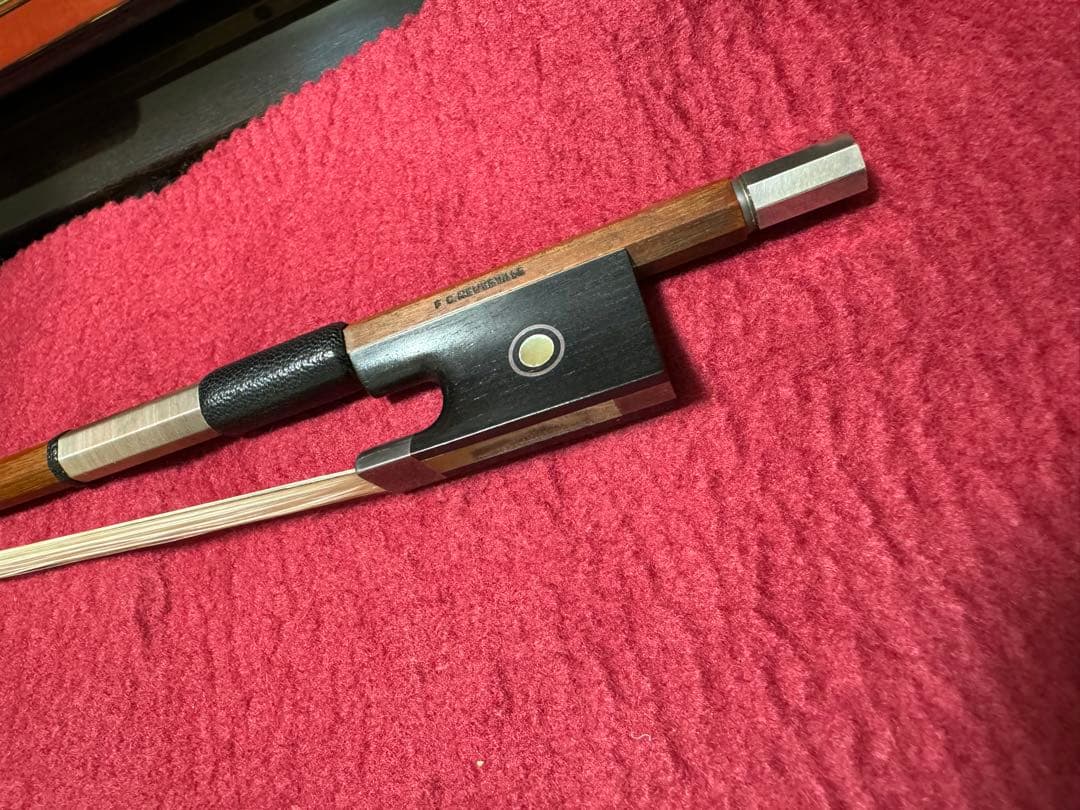 バイオリン4/4弓 フィンケル 工房最上級弓　F.C.NEUVEVILLE