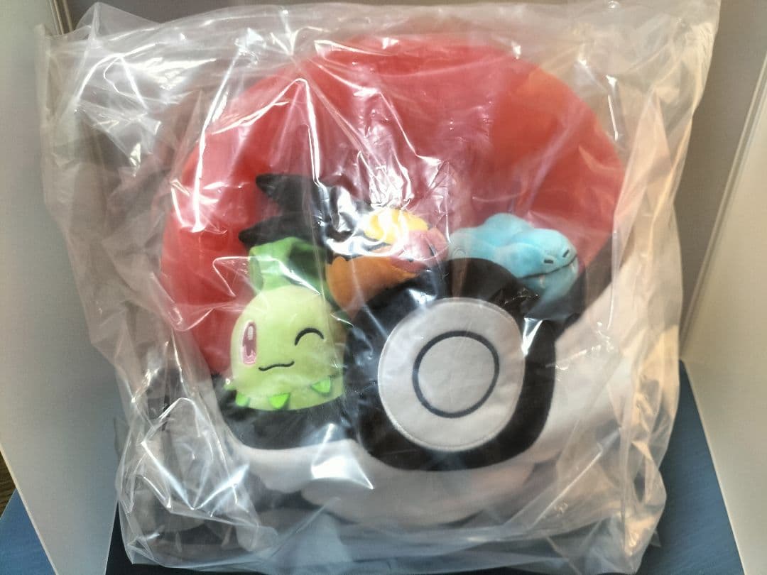 ポケモン一番くじ　A賞ぬいぐるみつきゲームクッション　B賞カビゴンぬいぐるみ