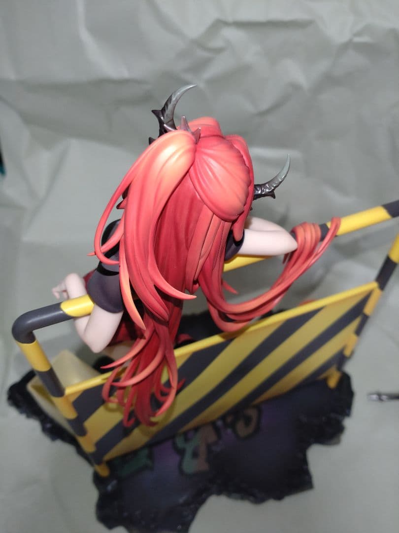 アークナイツ スルト フィギュア 開封品