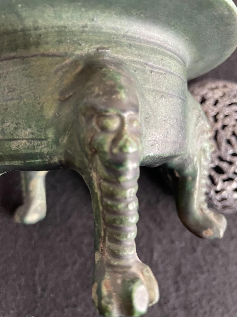 希少 初代 諏訪蘇山 造 漢窯写 緑釉 獣五足 獅子面脚 香炉 置物 銀製 銘有