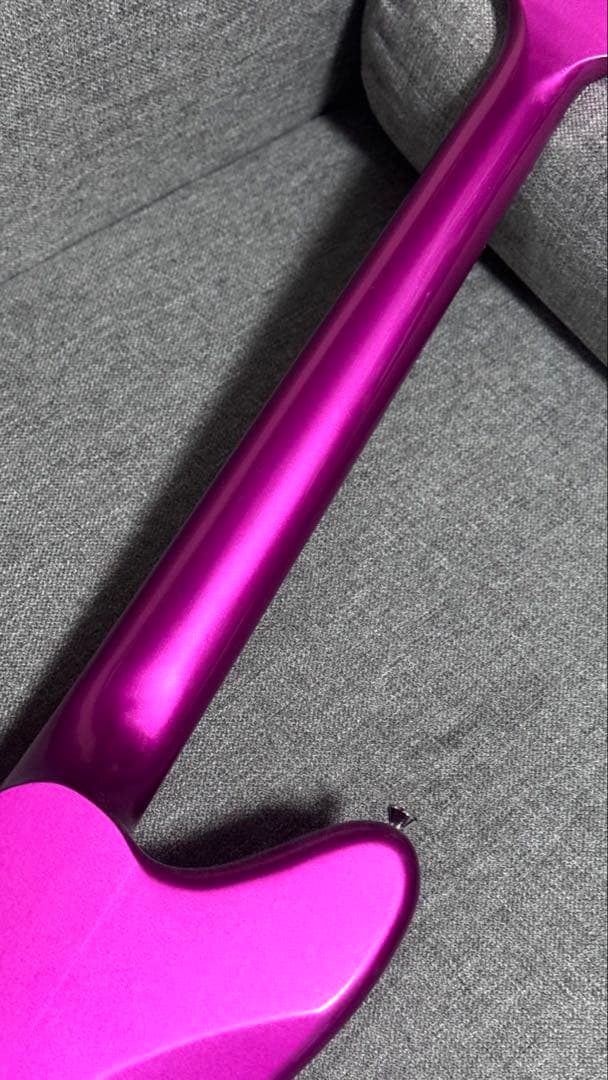 ジャガーシェイプ エレキギター 詳細不明