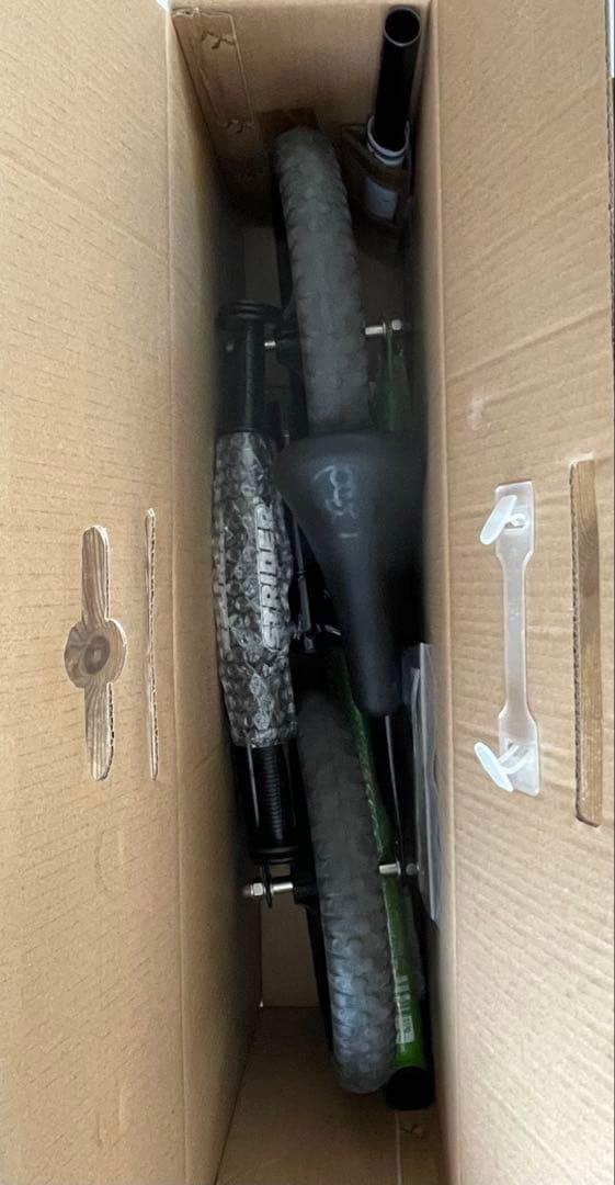 STRIDER スポーツ バランスバイク グリーン 12インチ