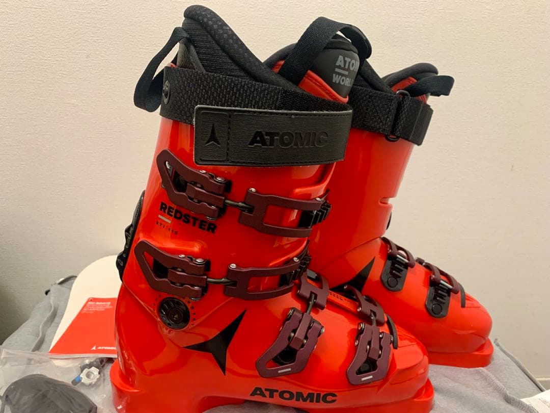 （新品同様）ATOMIC REDSTER STI 110 （25/25.5cm）