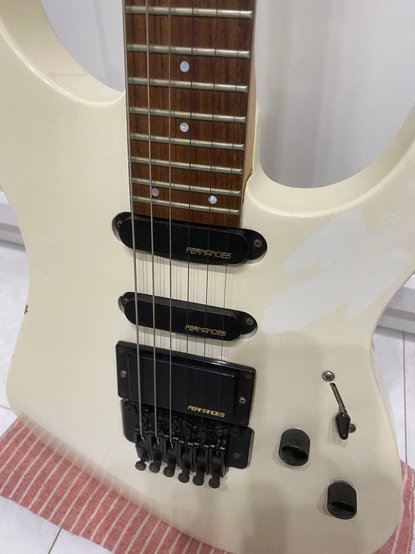 FERNANDES/フェルナンデス エレキギター 24フレット 初心者 FRT