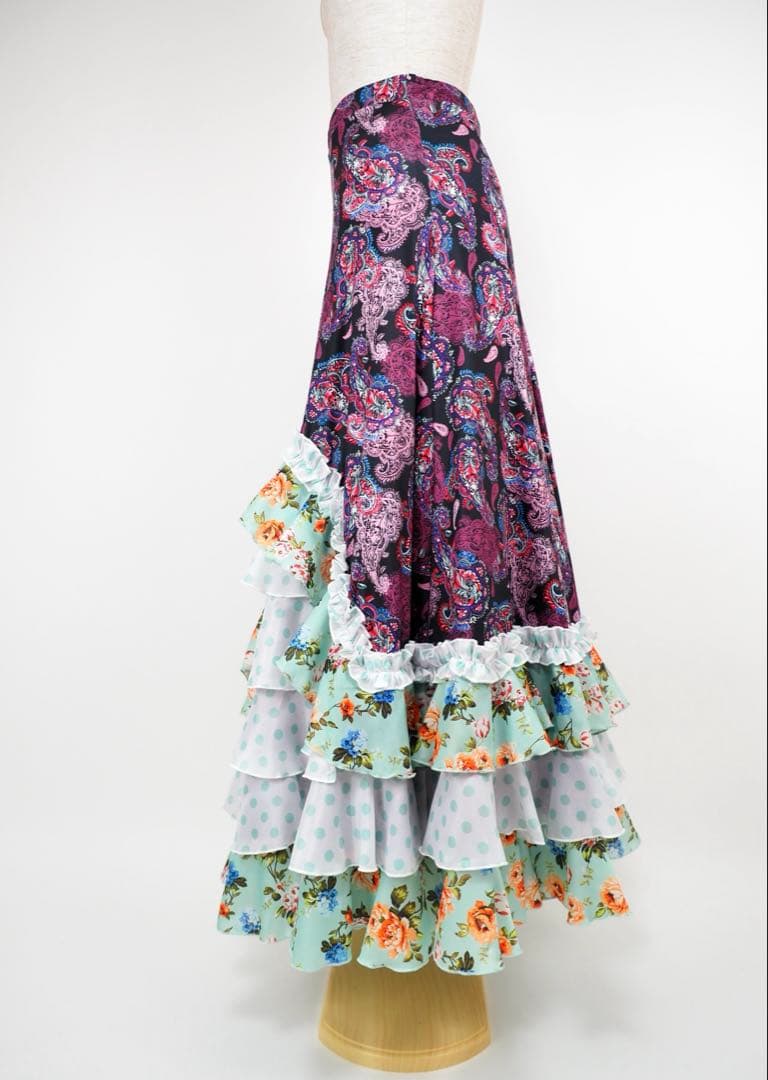 フラメンコ　ファルダ　新品　フラメンコ衣装　レッスンファルダ　Leirena