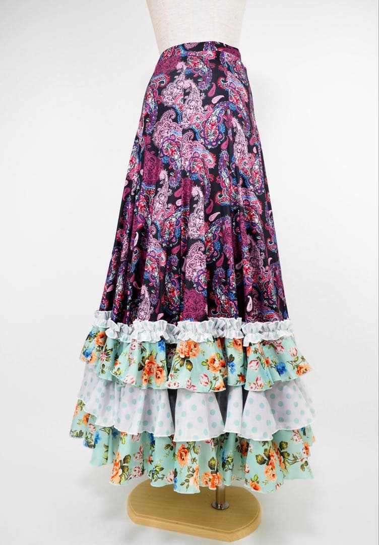 フラメンコ　ファルダ　新品　フラメンコ衣装　レッスンファルダ　Leirena