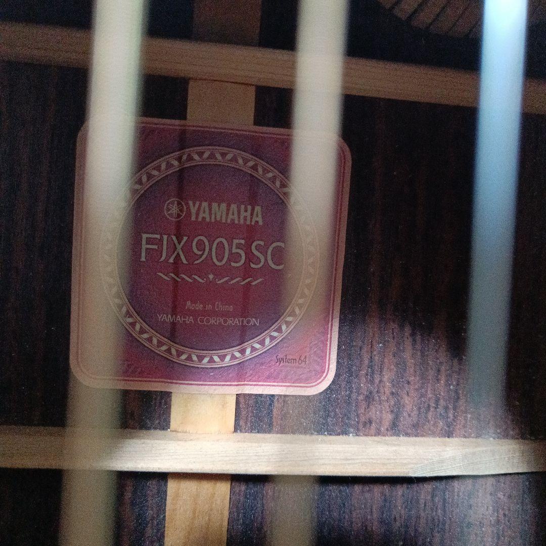 Yamaha アコースティックギター カッタウェイ