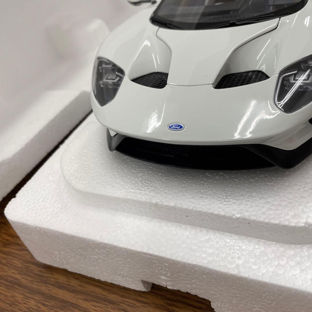 11459 AUTOart 1/18 フォード GT 2017 ホワイト 完成品