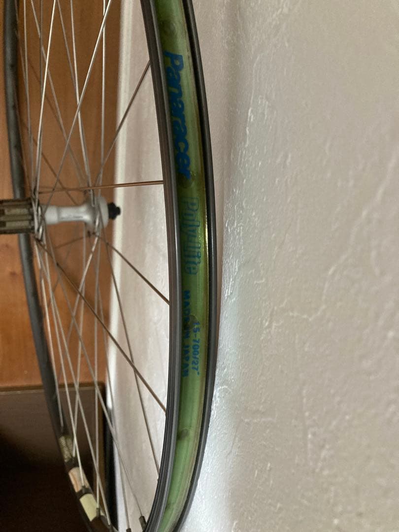 700cホイール前後セット　クリンチャー　エンド幅126mm ARAYAリム