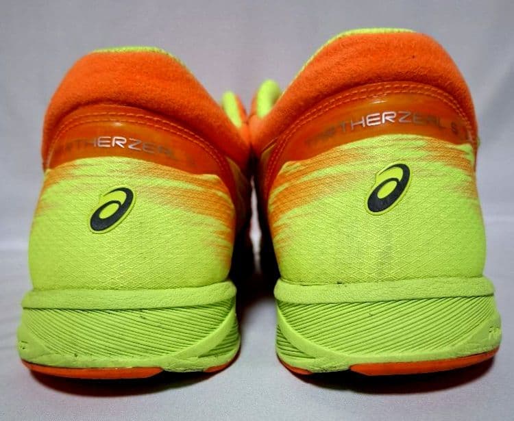 asics ランニングシューズ TARTHERZEAL　27cm