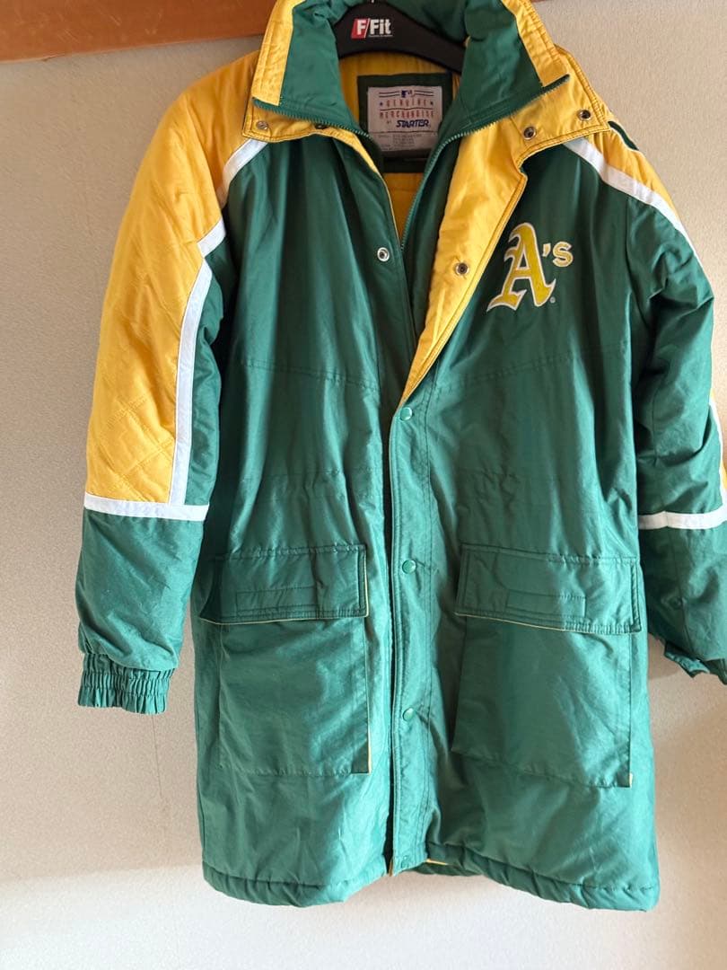 MLB メジャー　アスレチックスベンチコート　美品　みどりメンズM