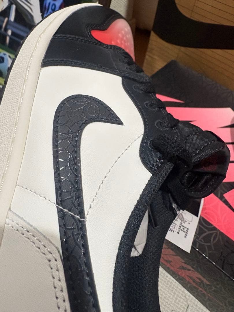 エアジョーダン　パリサンジェルマンコラボモデル