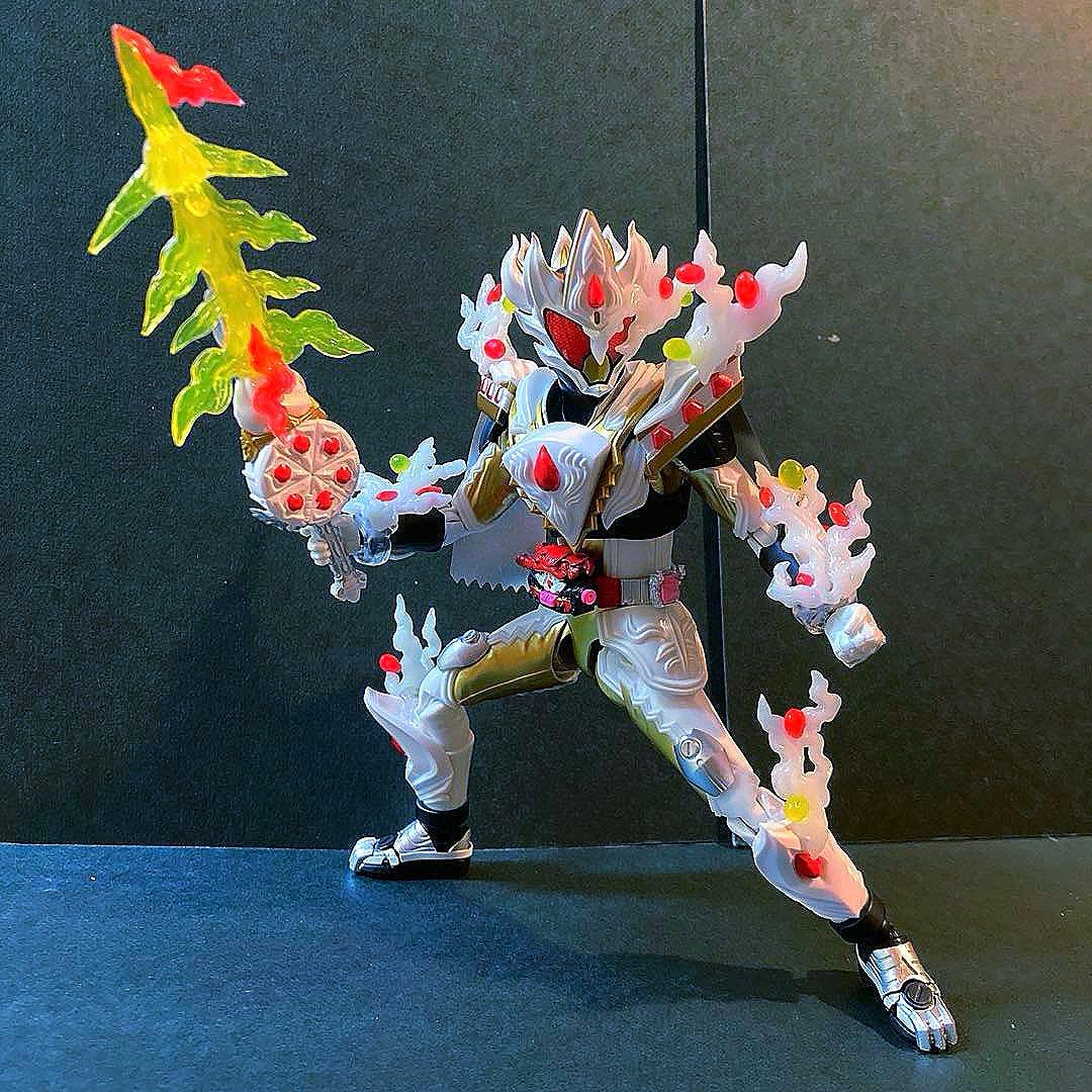 S.H.Figuarts 仮面ライダーガヴ　ケーキングフォーム　エフェクト
