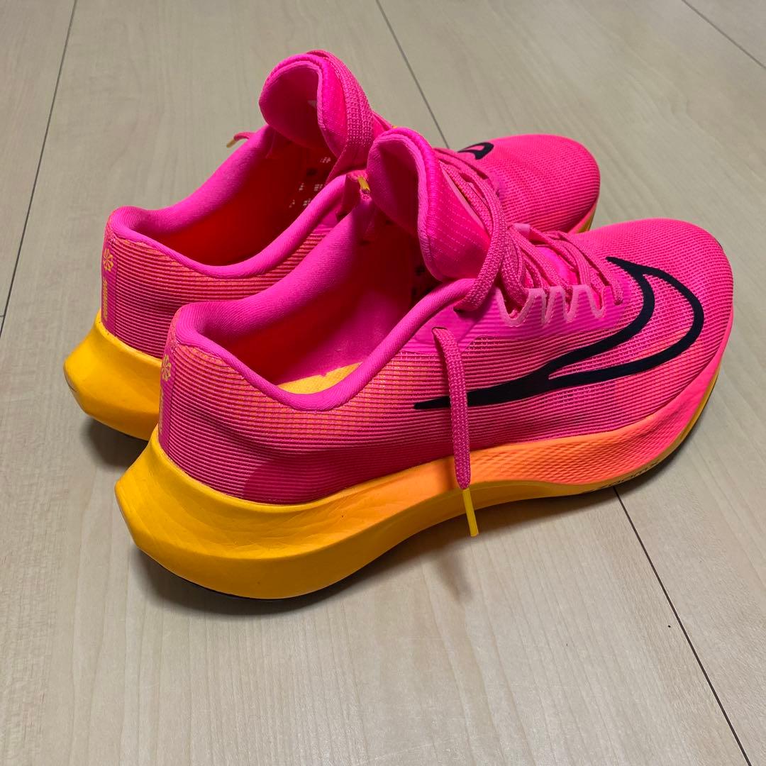 ★新品未使用・送料無料 ナイキ ズームフライ5 ピンク 28cm★