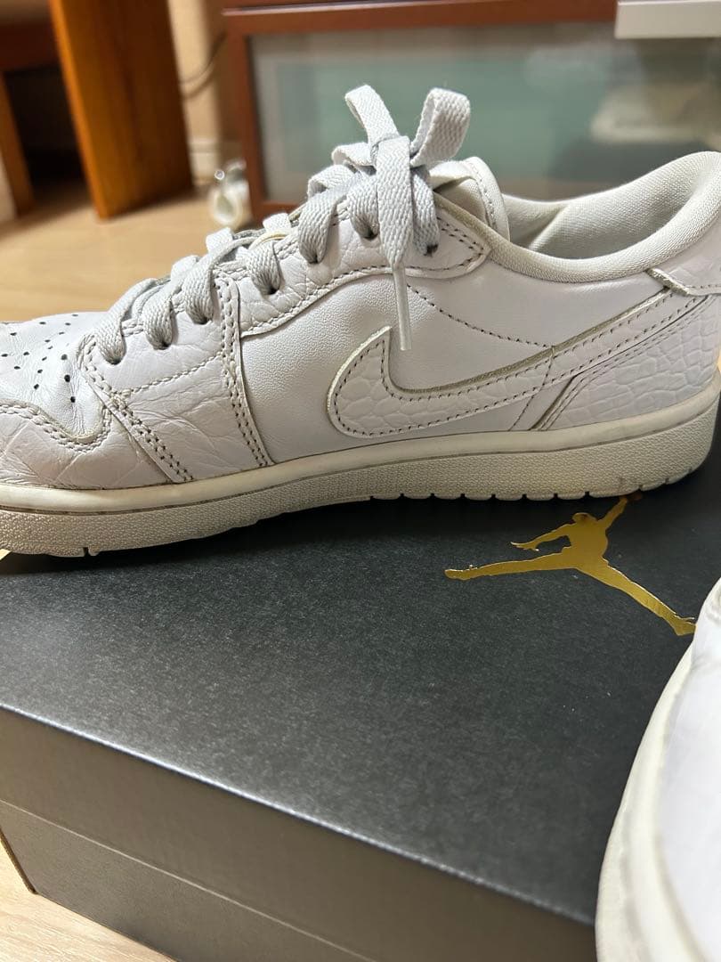 ナイキ エアジョーダン 1 ロー ゴルフシューズ