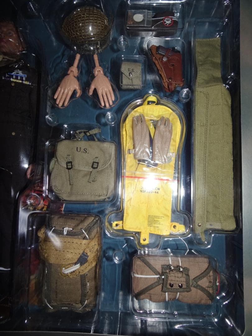 第506空挺歩兵連隊第101空挺師団 リチャード少佐 1/6スケール フィギュア