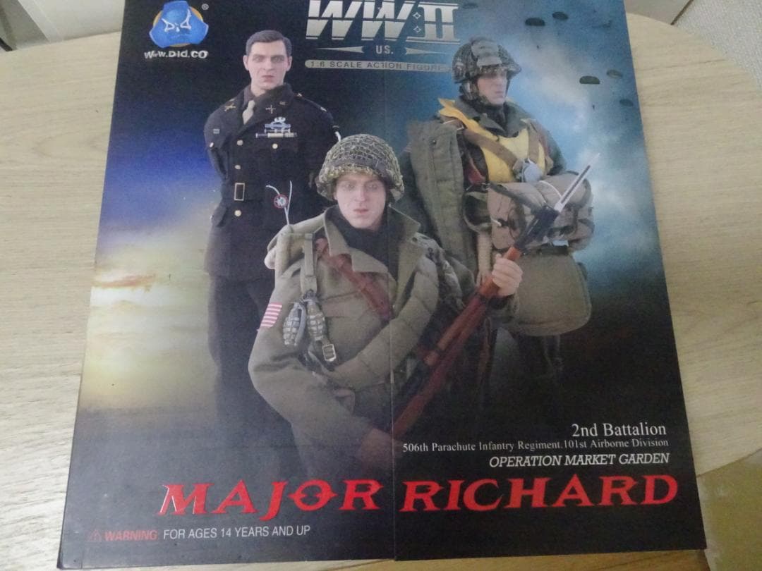第506空挺歩兵連隊第101空挺師団 リチャード少佐 1/6スケール フィギュア
