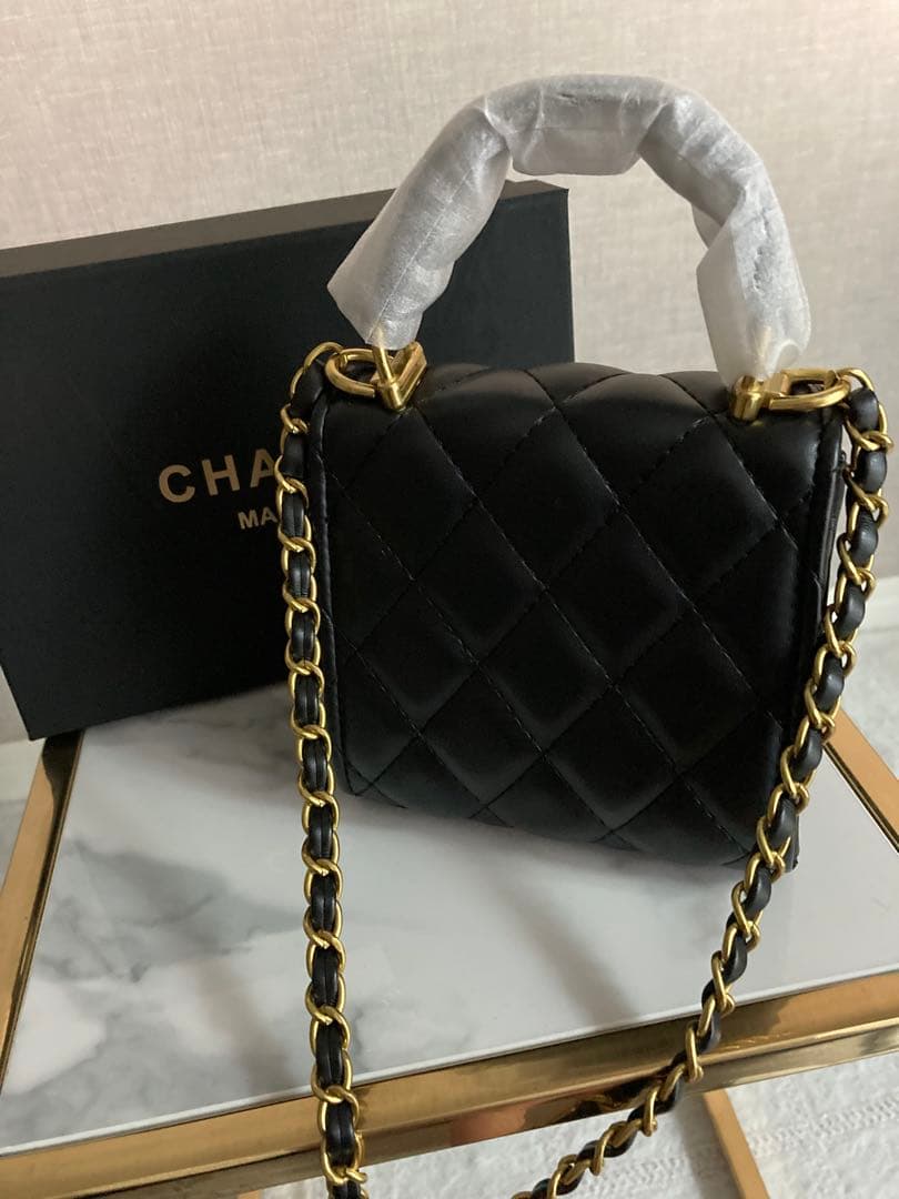 CHANEL ノベルティ チェーン ミニショルダーバッグ ミラー付き