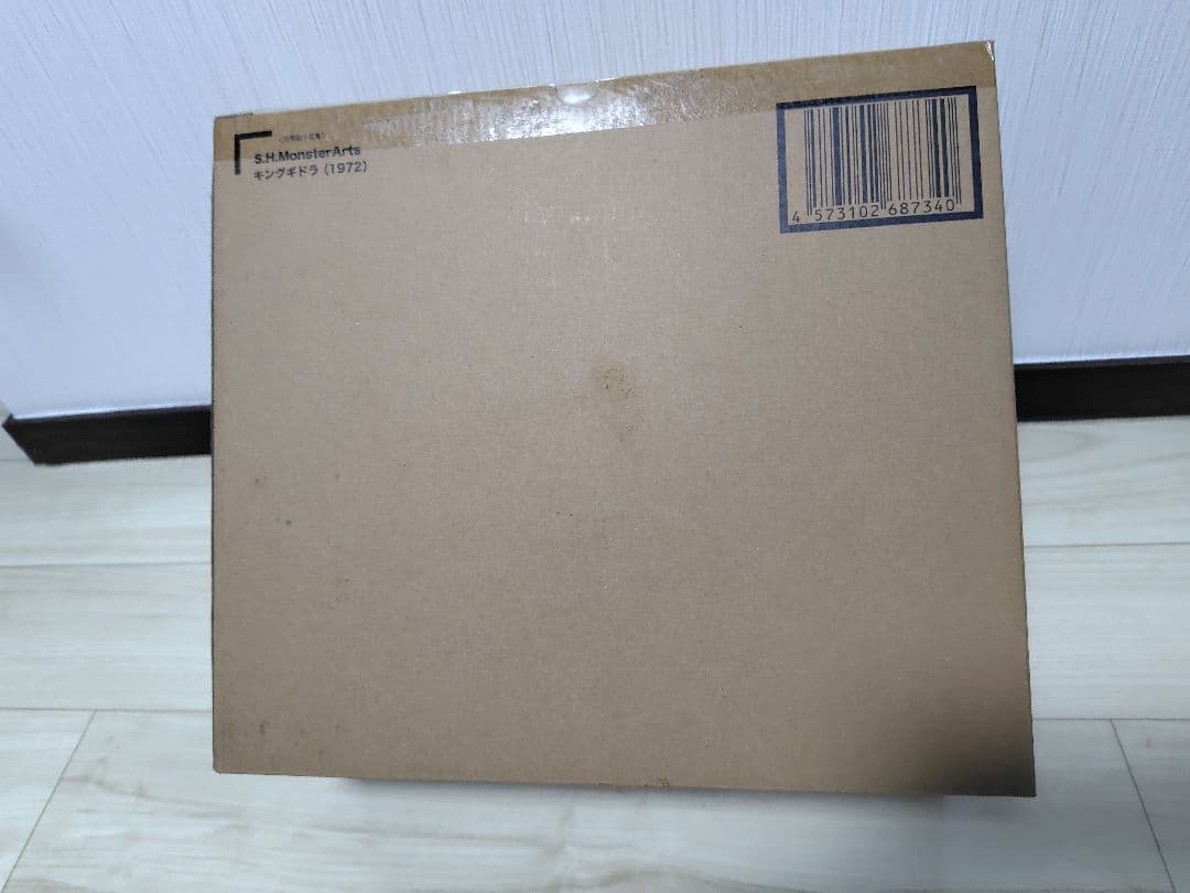 S.H.MonsterArts キングギドラ (1972)商品説明を一読ください