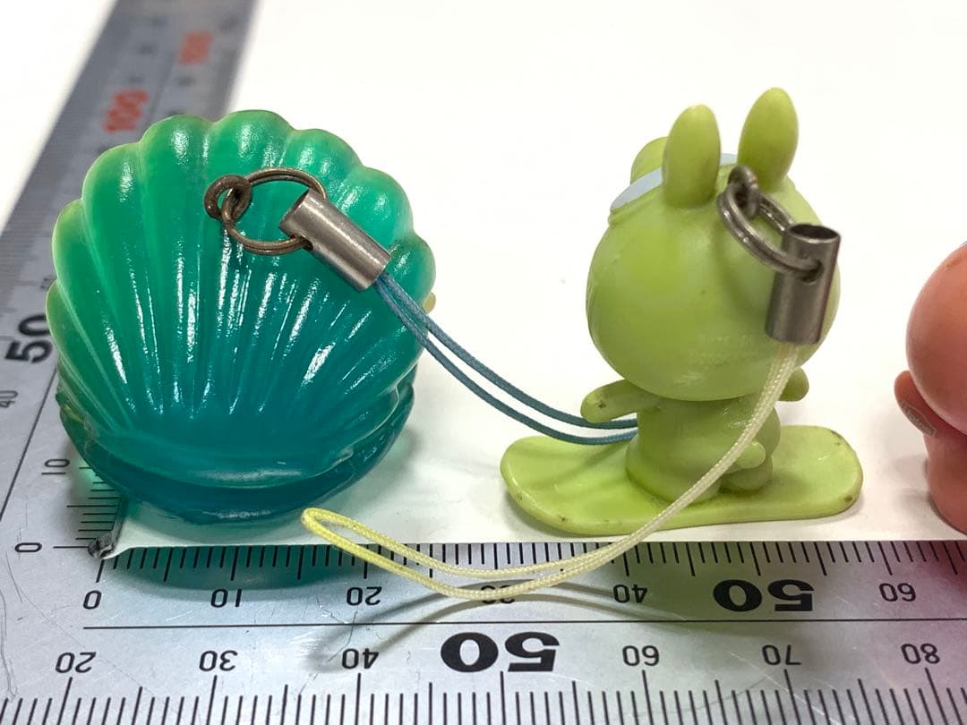 サンリオハローキティ　フィギュア　ミニチュア　4体セット　キーホルダー