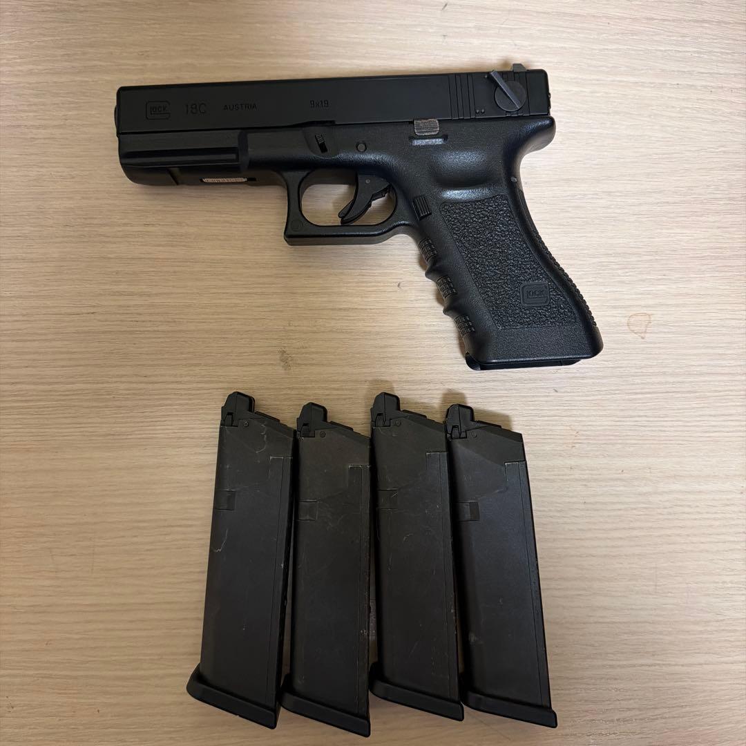 Glock ガスガン 4マガジン付き