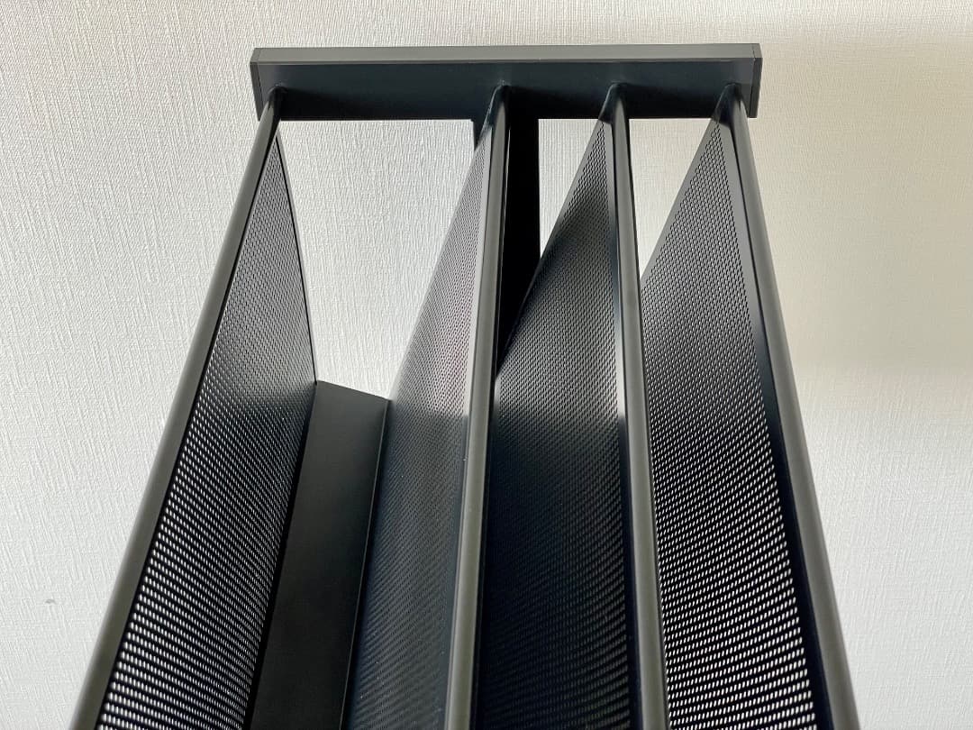 KOKUYO ブラック メッシュ雑誌ラック キャスター付き