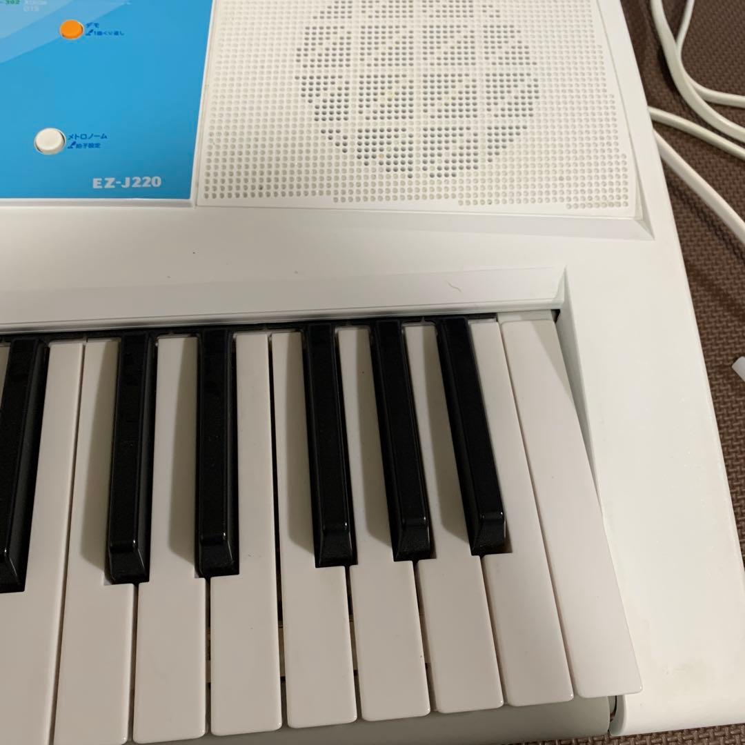ヤマハ 電子キーボード PORTATONE EZ-J220