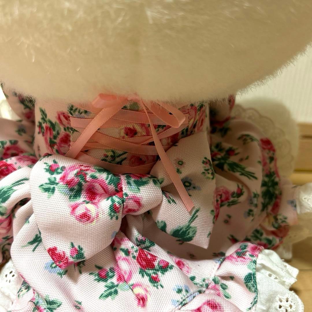 ハローキティ　ローラアシュレイ ぬいぐるみ　特大　2015年　数量限定　キティ