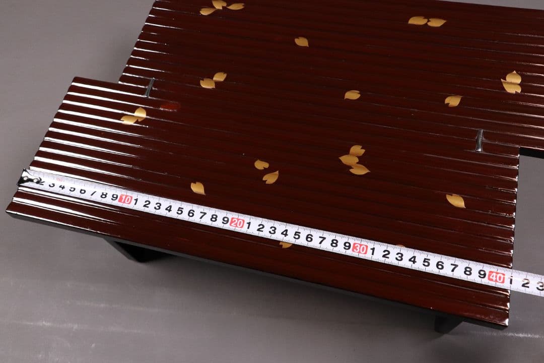 漆芸 桜ちらし蒔絵 花台 最大幅45.7cm 木製 卓 覆輪 雪輪 MA345