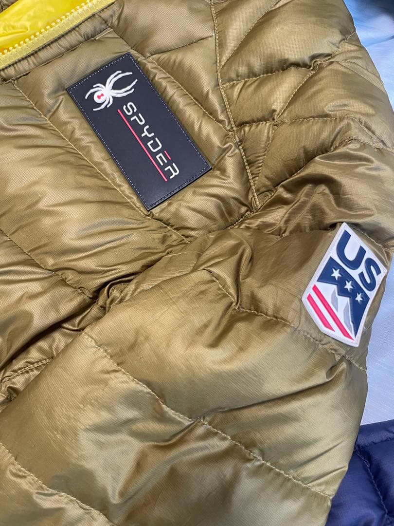 スパイダー　スキーウェア　ダウンジャケット　Sサイズ